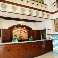 Lotus SaiGon Hotel интерьер отеля фото 3