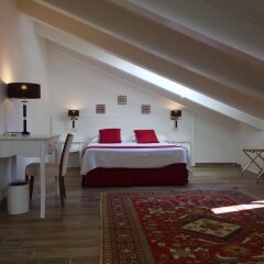 Отель Amalfi Luxury House сейф в номере