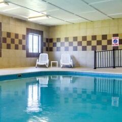 Отель Days Inn by Wyndham Great Bend США, Хойзингтон - отзывы, цены и фото номеров - забронировать отель Days Inn by Wyndham Great Bend онлайн бассейн фото 3