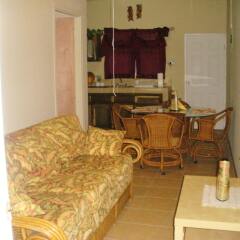 Отель Moms Village Resort в номере фото 2