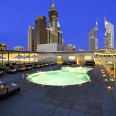 Отель The Ritz-Carlton, Dubai International Financial Centre ОАЭ, Дубай - 8 отзывов об отеле, цены и фото номеров - забронировать отель The Ritz-Carlton, Dubai International Financial Centre онлайн бассейн