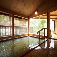 Отель Daimaru Ryokan Минамиогуни бассейн
