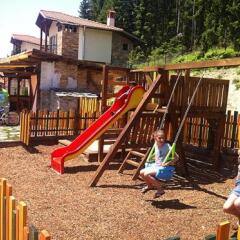 Отель Amampuri Village Смолян детские мероприятия
