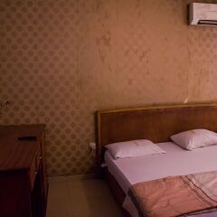 Jabita Intercontinental Hotel сейф в номере