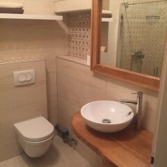 Отель Alex Apartments Черногория, Будва - отзывы, цены и фото номеров - забронировать отель Alex Apartments онлайн ванная