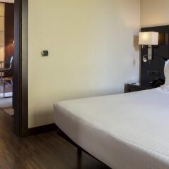 AC Hotel Ciudad de Sevilla by Marriott комната для гостей фото 2