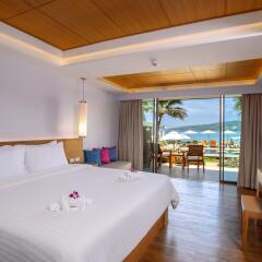 Отель Beyond Resort Karon 4* Номер Премиум с различными типами кроватей