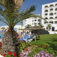 Отель Regency Hotel and Spa Тунис, Монастир - отзывы, цены и фото номеров - забронировать отель Regency Hotel and Spa онлайн бассейн