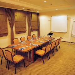 Отель Hilton Kayseri