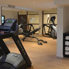 Отель Courtyard by Marriott Brussels EU фитнесс-зал