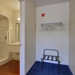 Отель Motel 6 Tulare ванная