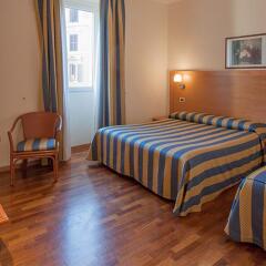 Hotel Laurentia сейф в номере