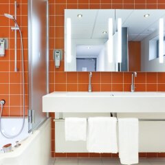 Отель ibis Styles Paris Porte dOrléans Франция, Монруж - отзывы, цены и фото номеров - забронировать отель ibis Styles Paris Porte dOrléans онлайн ванная фото 2