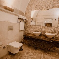 Ortahisar Cave Hotel ванная фото 2