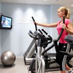 Отель Novotel Göteborg Швеция, Гётеборг - 1 отзыв об отеле, цены и фото номеров - забронировать отель Novotel Göteborg онлайн фитнесс-зал фото 4