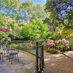 Апартаменты Luxury apartment - garden access Monceau