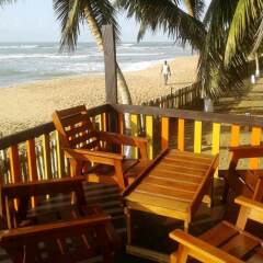 Отель Ayikoo Beach House питание