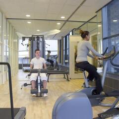 Bastion Hotel Almere фитнесс-зал