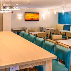 Отель Comfort Suites Seven Mile Beach Каймановы острова, Севен-Майл-Бич - отзывы, цены и фото номеров - забронировать отель Comfort Suites Seven Mile Beach онлайн помещение для мероприятий