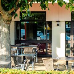 Отель ibis Toulouse Blagnac Aéroport Франция, Бланьяк - отзывы, цены и фото номеров - забронировать отель ibis Toulouse Blagnac Aéroport онлайн с домашними животными