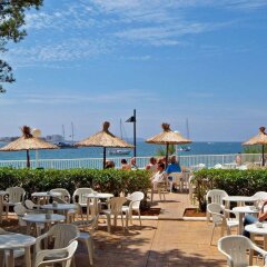 Отель Alua Hawaii Ibiza Испания, Сан-Антони-де-Портмань - отзывы, цены и фото номеров - забронировать отель Alua Hawaii Ibiza онлайн питание фото 2