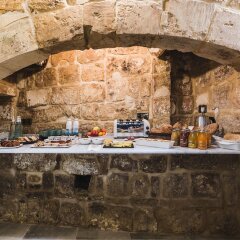 Отель Talbot and Bons Boutique Bed & Breakfast Мальта, Гуджа - отзывы, цены и фото номеров - забронировать отель Talbot and Bons Boutique Bed & Breakfast онлайн интерьер отеля