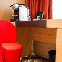 Отель Golden Tulip Opera De Noailles Франция, Париж - 1 отзыв об отеле, цены и фото номеров - забронировать отель Golden Tulip Opera De Noailles онлайн удобства в номере