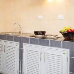Апартаменты Alisha Serviced Apartment в номере фото 2