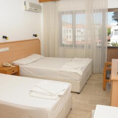 Goren Hotel Чешме комната для гостей фото 3