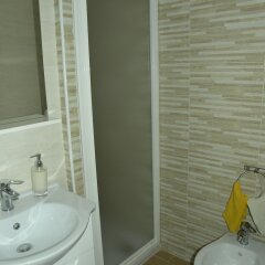 Отель Al Blu Ortigia Apartments Италия, Сиракуза - отзывы, цены и фото номеров - забронировать отель Al Blu Ortigia Apartments онлайн ванная фото 2