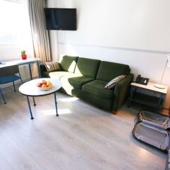 Airport Hotel Bonus Inn комната для гостей фото 8