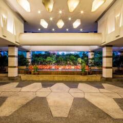 Отель Bangkok Palace Hotel Таиланд, Бангкок - 1 отзыв об отеле, цены и фото номеров - забронировать отель Bangkok Palace Hotel онлайн интерьер отеля фото 2