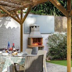 Отель Villas By Seric,15' walking to the beach Торремолинос питание