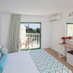 İz Flower Side Beach Hotel комната для гостей фото 5