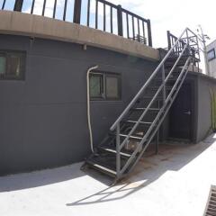 Отель Hi Guesthouse балкон