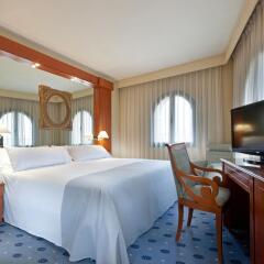 Tryp Sevilla Macarena Hotel комната для гостей фото 4