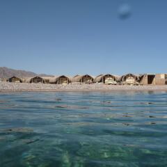 Отель Sahara Beach Camp пляж