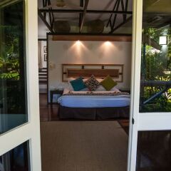 Отель First Landing Beach Resort & Villas балкон