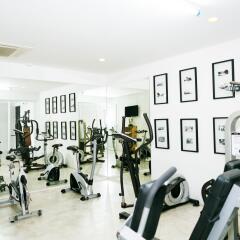 Отель Sugar Palm Grand Hillside Пхукет фитнесс-зал