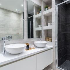 Отель UPSTREET Acropolis Core Bright Modern Apt Афины фото 4