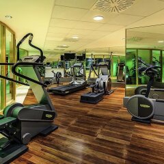 Отель Novotel Berlin Mitte Германия, Берлин - 3 отзыва об отеле, цены и фото номеров - забронировать отель Novotel Berlin Mitte онлайн фитнесс-зал фото 3