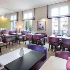 Отель Hôtel Du Bois Champs-Elysées гостиничный бар