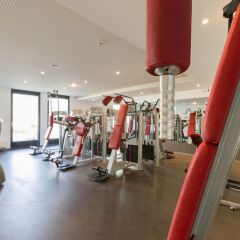 Hotel Vienna House Easy MO фитнесс-зал