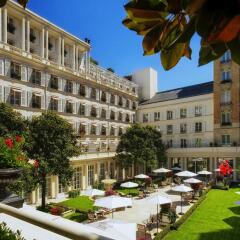 Hotel Le Bristol Paris фото 6
