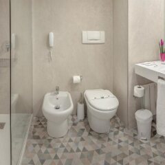 Отель RH Corona del Mar Испания, Бенидорм - 2 отзыва об отеле, цены и фото номеров - забронировать отель RH Corona del Mar онлайн ванная фото 2