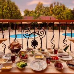 Yeldegirmeni Bungalow Hotel Турция, Фетхие - отзывы, цены и фото номеров - забронировать отель Yeldegirmeni Bungalow Hotel онлайн балкон