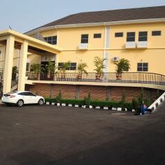 Отель Best Choice Hotel & Suites Enugu Нигерия, Энугу - отзывы, цены и фото номеров - забронировать отель Best Choice Hotel & Suites Enugu онлайн парковка