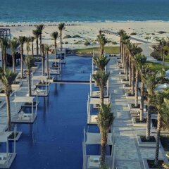 Отель Park Hyatt Abu Dhabi Hotel and Villas ОАЭ, Абу-Даби - 3 отзыва об отеле, цены и фото номеров - забронировать отель Park Hyatt Abu Dhabi Hotel and Villas онлайн бассейн