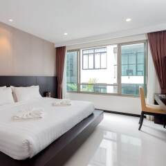 Апартаменты The Regent Phuket Serviced Apartment Kamala Beach комната для гостей фото 13