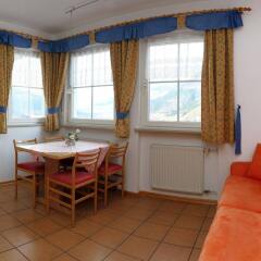 Отель Appartment Mühlrast Лачес комната для гостей фото 2